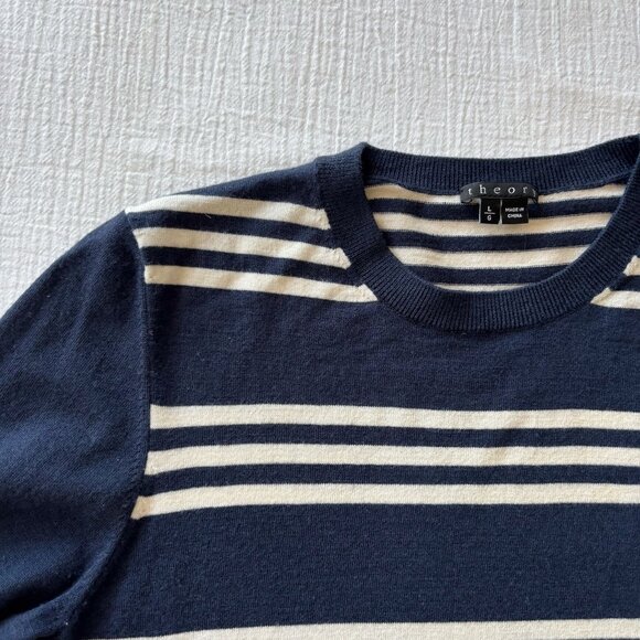 Theory wool sweater striped white blue - Picture 3 of 9